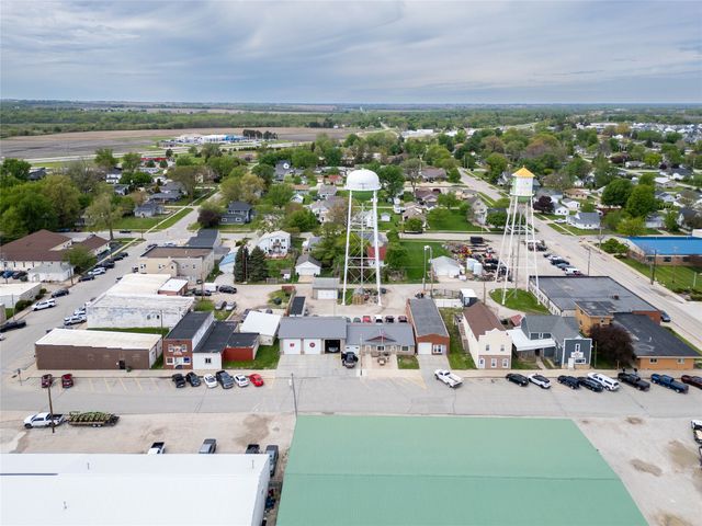 1902 Main Street, Granger, IA 50109