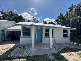 1644 26th Avenue, Vero Beach, FL 32960