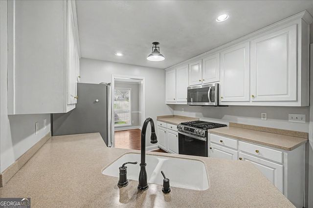 1780 Leigh Meadow Drive, Dacula, GA 30019