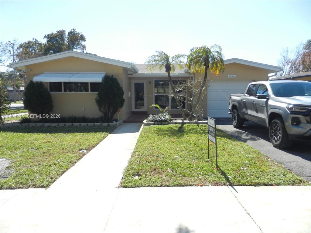 3700 Cleveland St, Hollywood, FL 33021