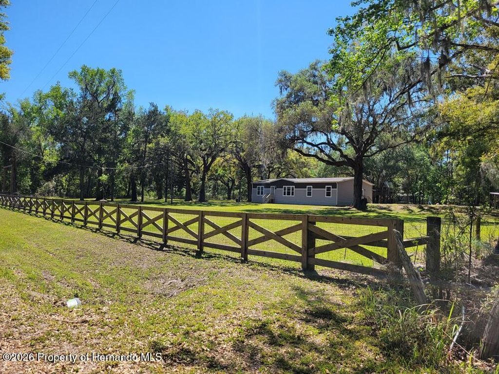 22397 Mondon Hill Road, Brooksville, FL 34601