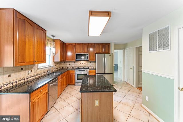 13 NEW BRUNSWICK CT, Stafford, VA 22554