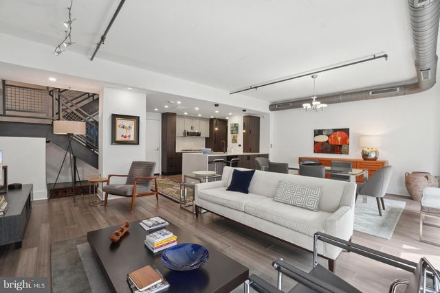 1440 CHURCH ST NW #605, Washington, DC 20005