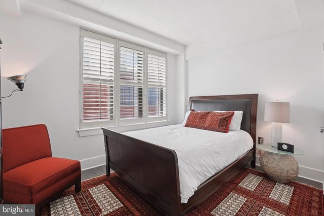 1440 CHURCH ST NW #605, Washington, DC 20005