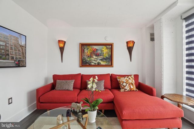 1440 CHURCH ST NW #605, Washington, DC 20005