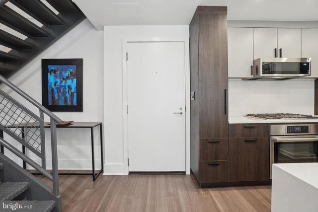 1440 CHURCH ST NW #605, Washington, DC 20005