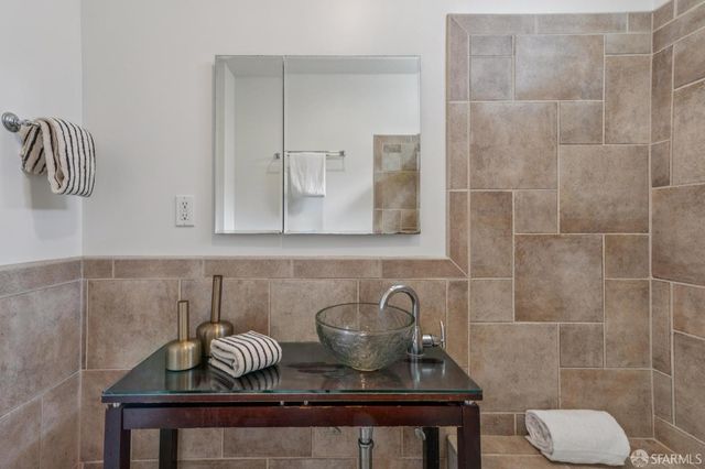 175 Sweeny Street, San Francisco, CA 94134