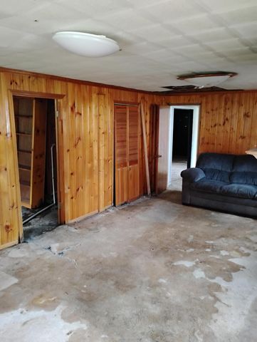 5644 Meadowcrest ST, Roanoke, VA 24019