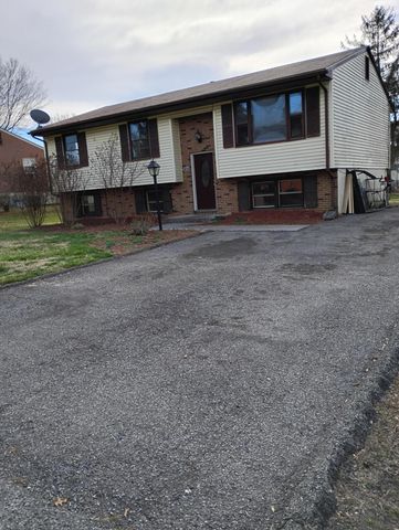 5644 Meadowcrest ST, Roanoke, VA 24019