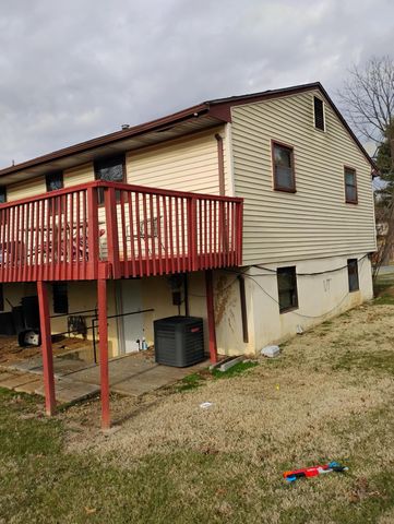 5644 Meadowcrest ST, Roanoke, VA 24019