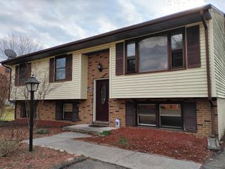 5644 Meadowcrest ST, Roanoke, VA 24019