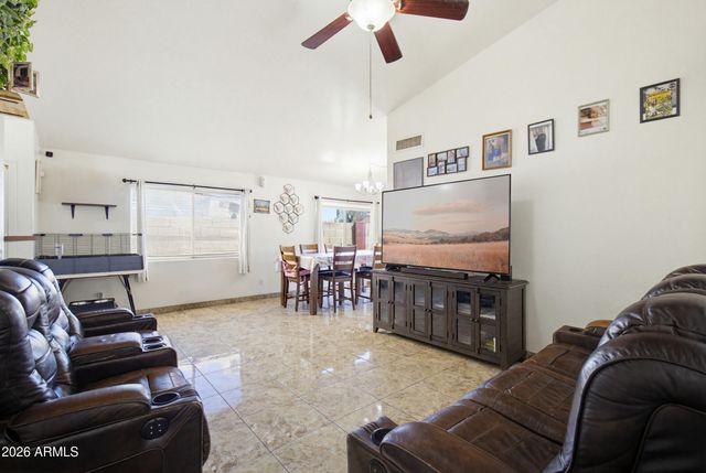 6311 W WILLIAMS Street, Phoenix, AZ 85043