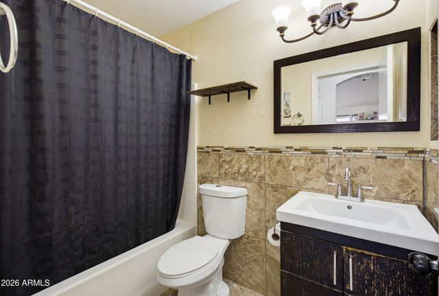 6311 W WILLIAMS Street, Phoenix, AZ 85043