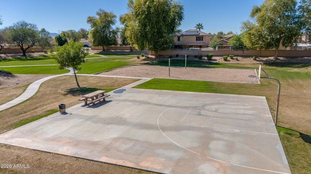 6311 W WILLIAMS Street, Phoenix, AZ 85043