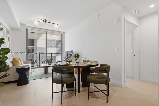 11 NE 6th St 710, Miami, FL 33132