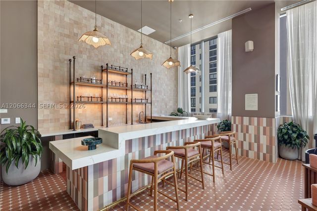 11 NE 6th St 710, Miami, FL 33132