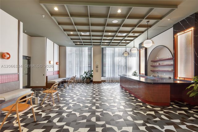 11 NE 6th St 710, Miami, FL 33132
