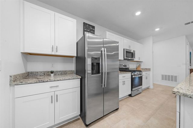 7396 CAPSTONE DRIVE, Groveland, FL 34736