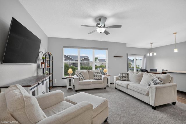1417 Rocky Ridge Road, Cedar Falls, IA 50613