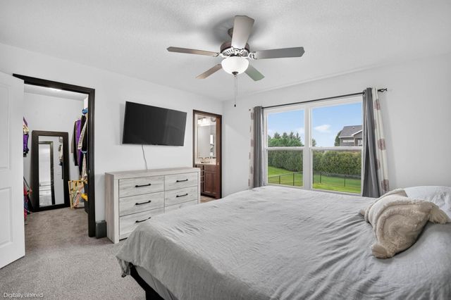 1417 Rocky Ridge Road, Cedar Falls, IA 50613