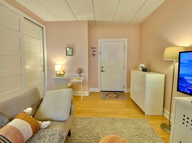 995 Massachusetts Ave 106, Arlington, MA 02476