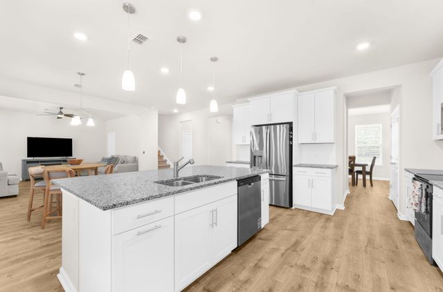 153 Winding Grove Lane, Moncks Corner, SC 29461