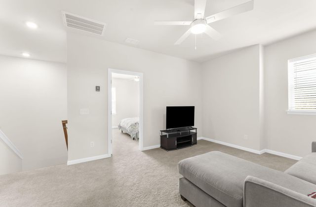 153 Winding Grove Lane, Moncks Corner, SC 29461
