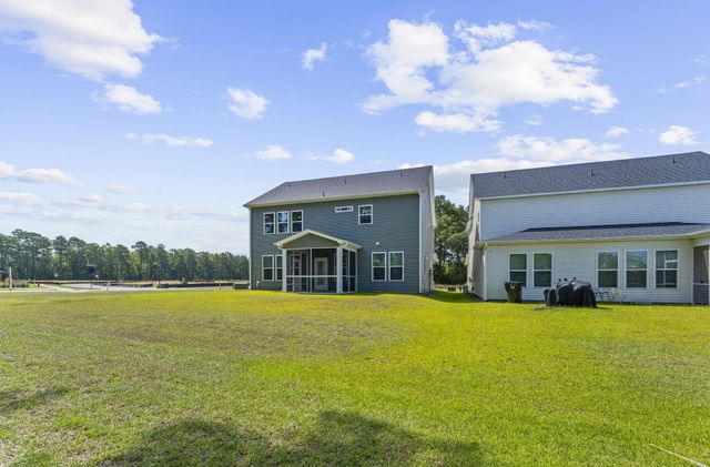 153 Winding Grove Lane, Moncks Corner, SC 29461