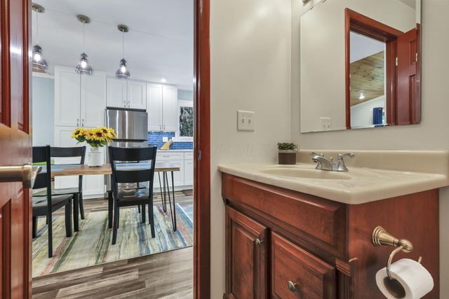 298 Tillamook Lane, Bremen, OH 43107