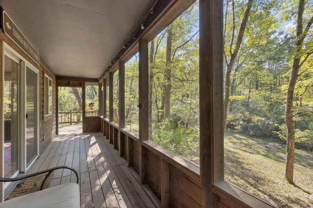 298 Tillamook Lane, Bremen, OH 43107