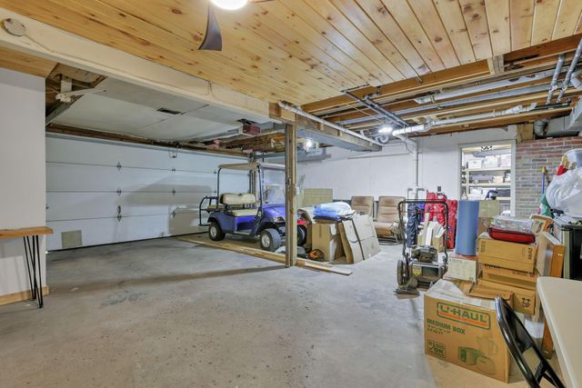 298 Tillamook Lane, Bremen, OH 43107