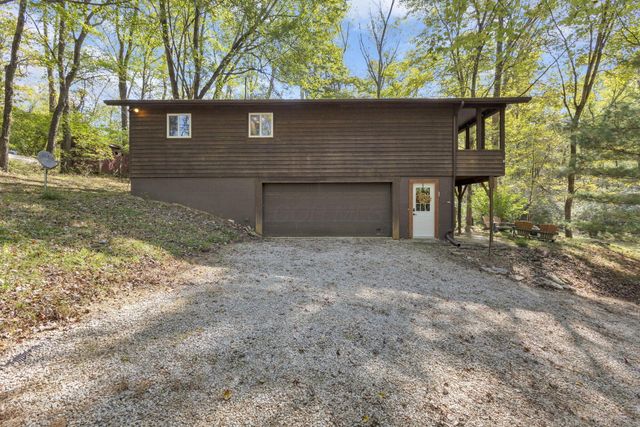 298 Tillamook Lane, Bremen, OH 43107