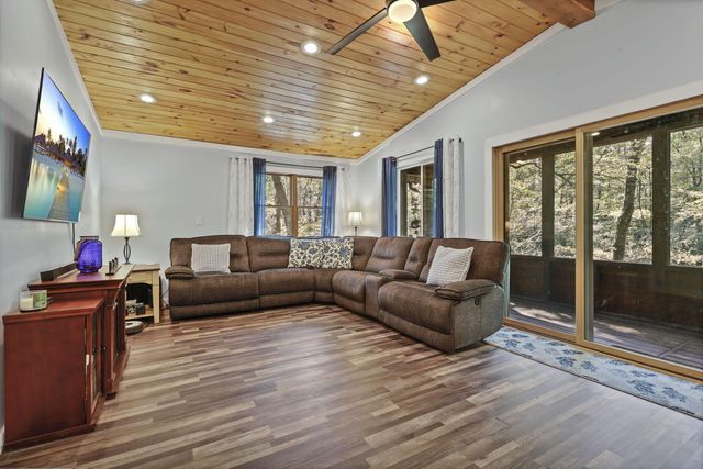 298 Tillamook Lane, Bremen, OH 43107