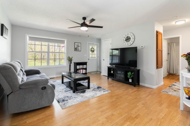 1494 Lum Strunk Road, Strunk, KY 42649