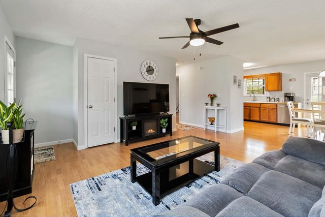 1494 Lum Strunk Road, Strunk, KY 42649