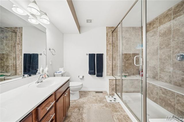 30 Colonial Creek Court, Wentzville, MO 63385