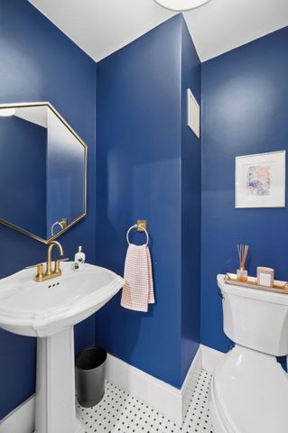 276 Andover St, Andover, MA 01810