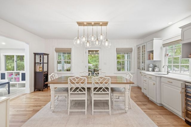 276 Andover St, Andover, MA 01810