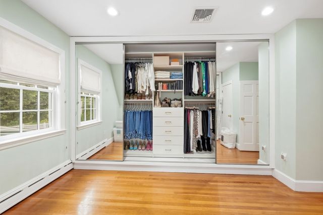 276 Andover St, Andover, MA 01810