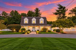 276 Andover St, Andover, MA 01810