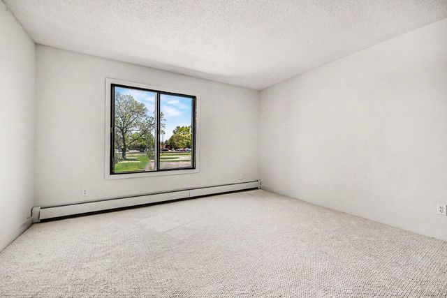 7330 York Avenue S 1031, Edina, MN 55435