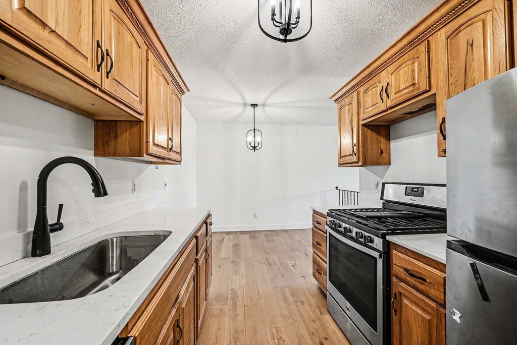 7330 York Avenue S 1031, Edina, MN 55435 — photo 5