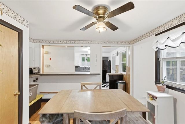 26 Donald Tennant Circle, North Attleboro, MA 02760