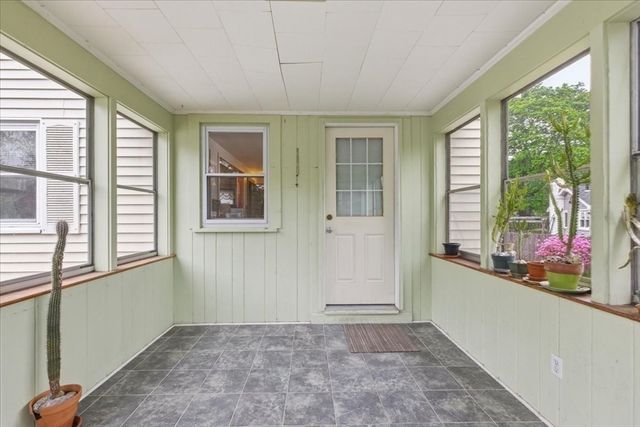 26 Donald Tennant Circle, North Attleboro, MA 02760