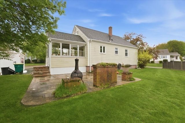 26 Donald Tennant Circle, North Attleboro, MA 02760
