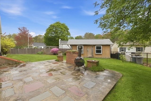 26 Donald Tennant Circle, North Attleboro, MA 02760