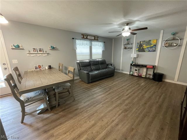 5993 Montauk Point, Vermilion, OH 44089