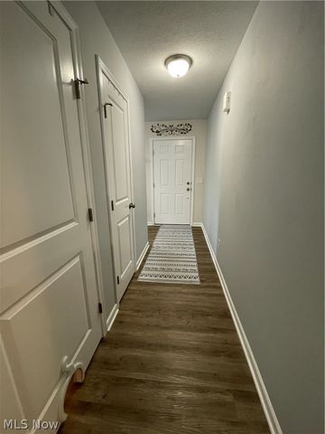 5993 Montauk Point, Vermilion, OH 44089