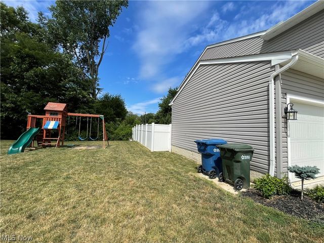 5993 Montauk Point, Vermilion, OH 44089