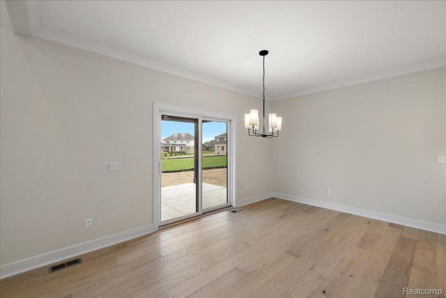 682 Westlake Avenue, Oxford Twp, MI 48371